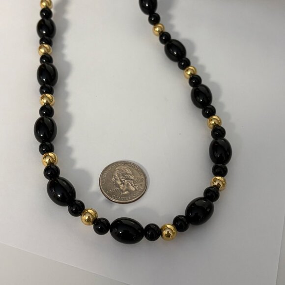 Black and Gold Tone Beaded Necklace Oval and Round Beads 30 in Classic Versatile - Picture 4 of 8
